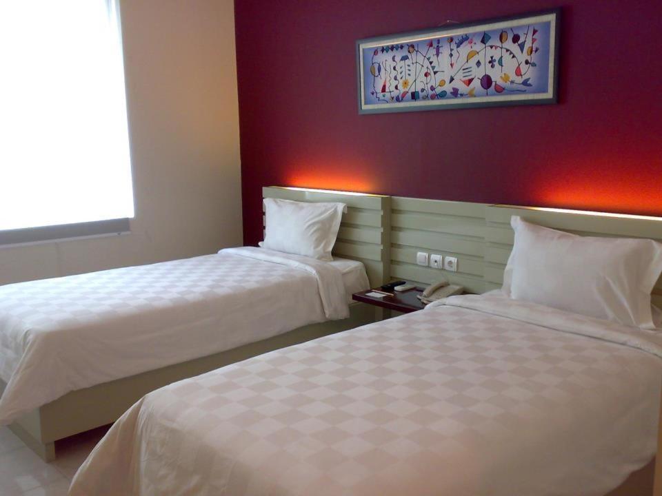 יוגיאקרטה Hotel Orlen חדר תמונה