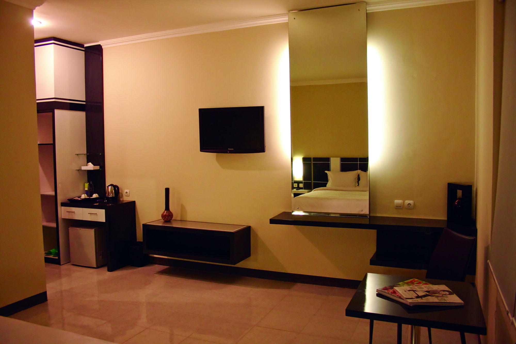 יוגיאקרטה Hotel Orlen מראה חיצוני תמונה
